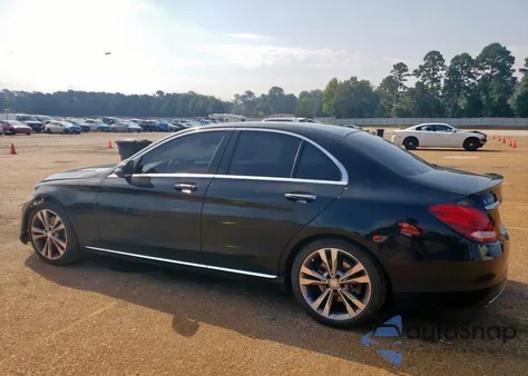 2016 Mercedes-Benz C 300 from USA, damaged, VIN 55SWF4JB7GU129749